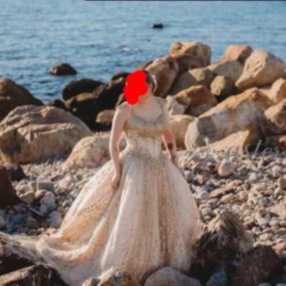 Beautiful Grad Dress - Picture 3 of 3